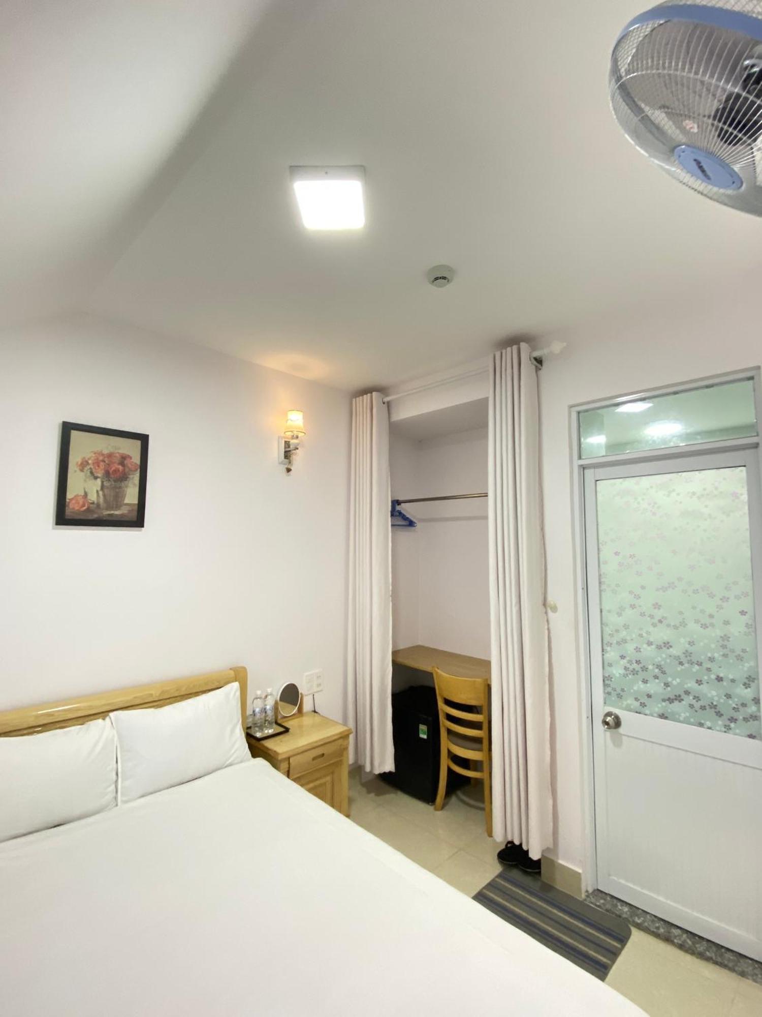 Hotel Daisy Dalat House Chambre photo